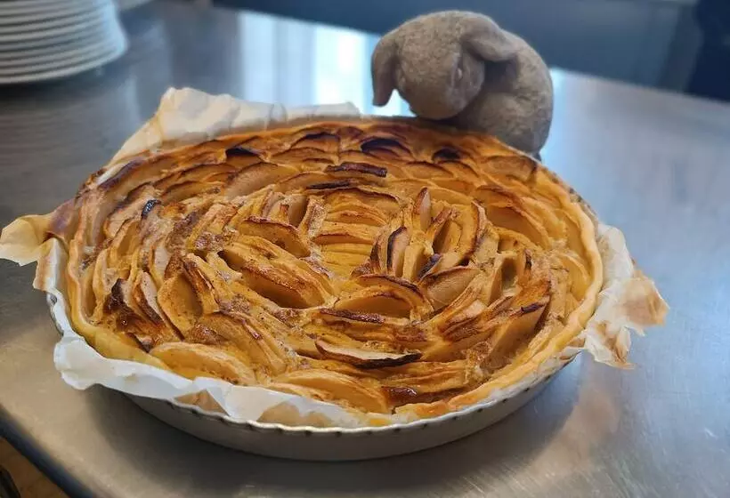 ホテル Hôtel Le Pommeil