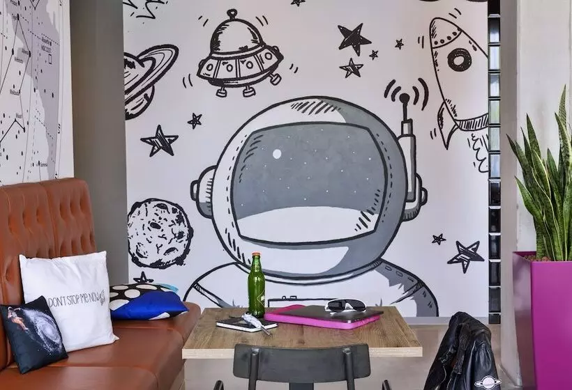 Hotelli Moxy Darmstadt