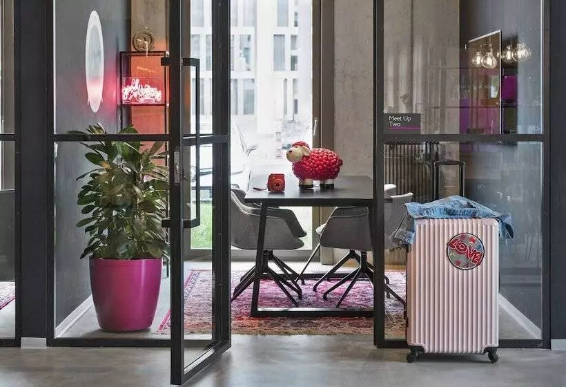 Hotelli Moxy Darmstadt