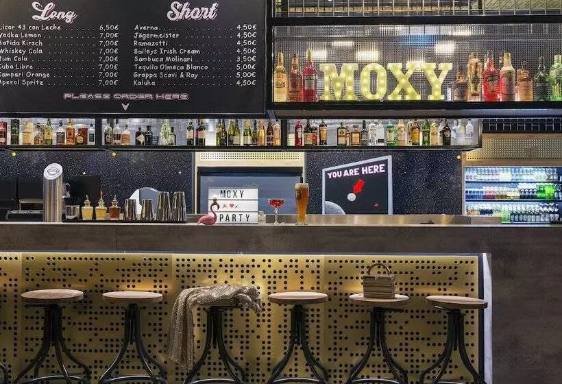 Hotelli Moxy Darmstadt