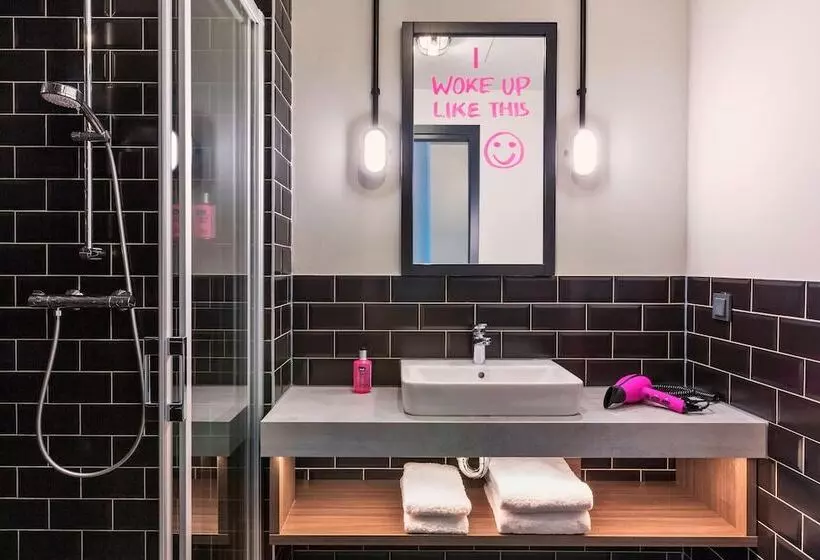 Hotelli Moxy Darmstadt