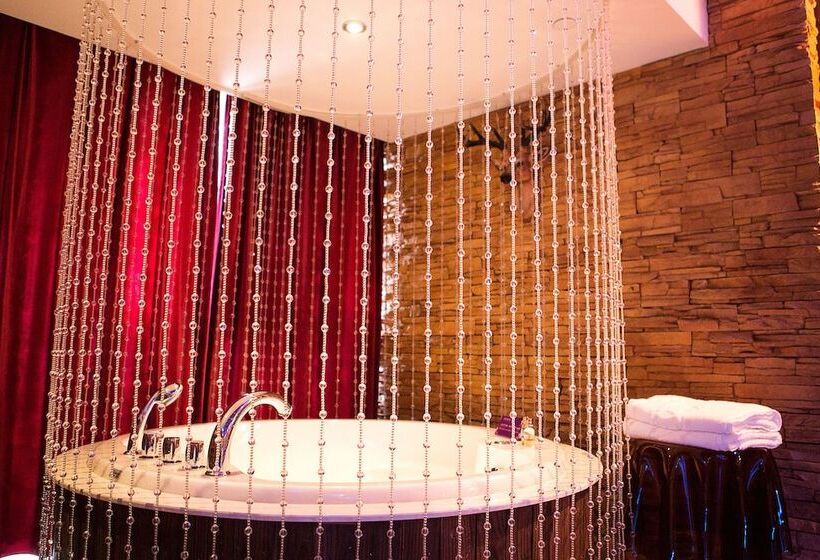 בית מלון כפרי Rose Lover