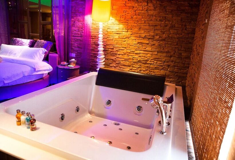 בית מלון כפרי Rose Lover