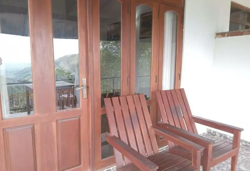 پانسیون Divine View Homestay