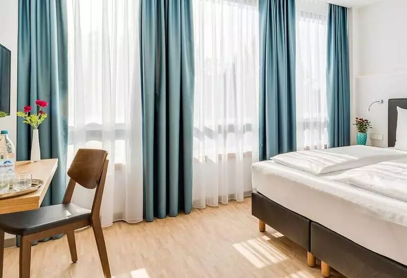 Hotelli Etage Apfelrot