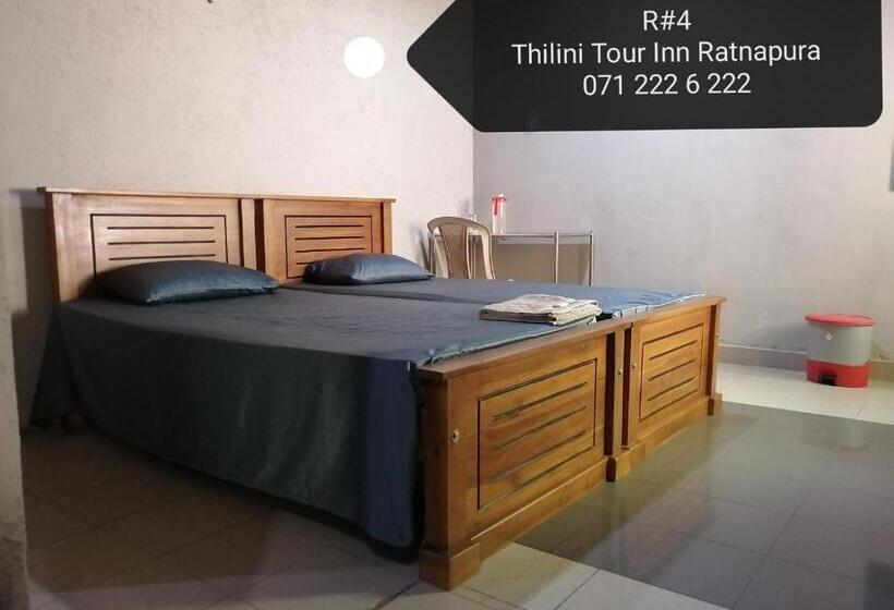 Majatalo Thilini Tour Inn