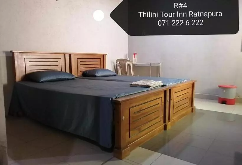 Majatalo Thilini Tour Inn