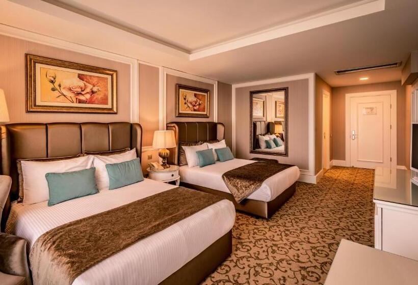 پانسیون Dome Hotel & Casino At Central Kyrenia