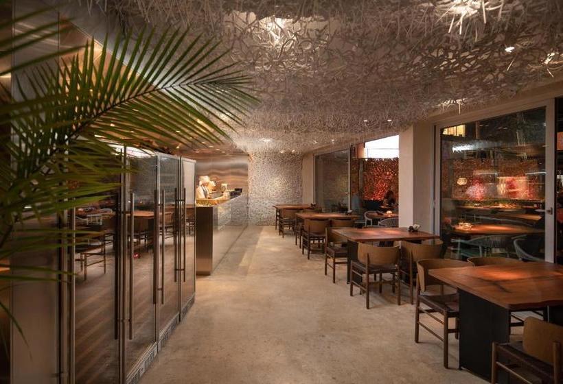 Grand Caribe Beach Club And Spa