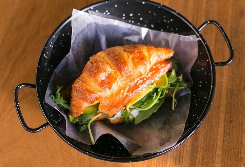 Grand Caribe Beach Club And Spa