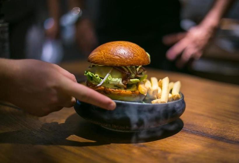 Grand Caribe Beach Club And Spa