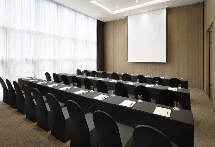 Hotel Fairfield By Marriott Busan