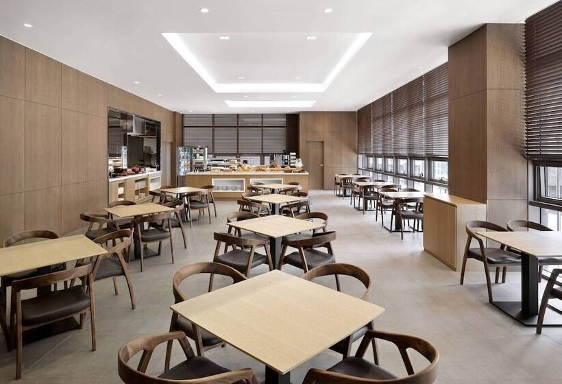 Hotel Fairfield By Marriott Busan