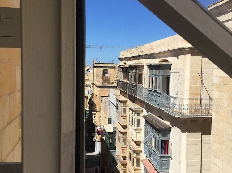 هتل The Barrister