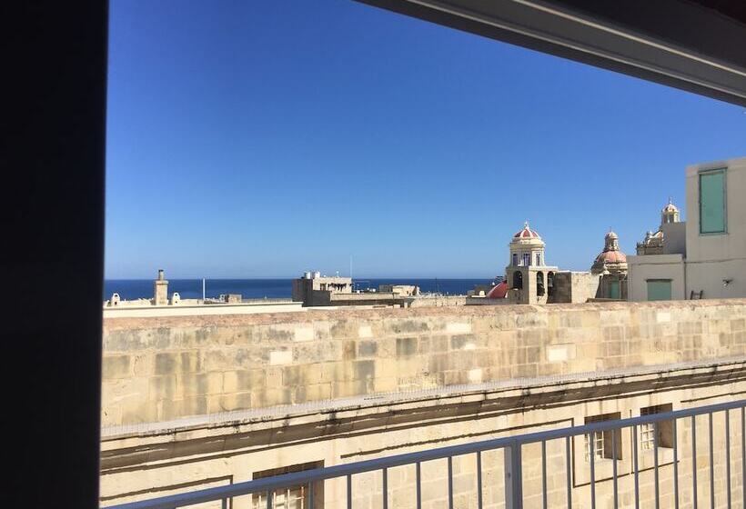 هتل The Barrister