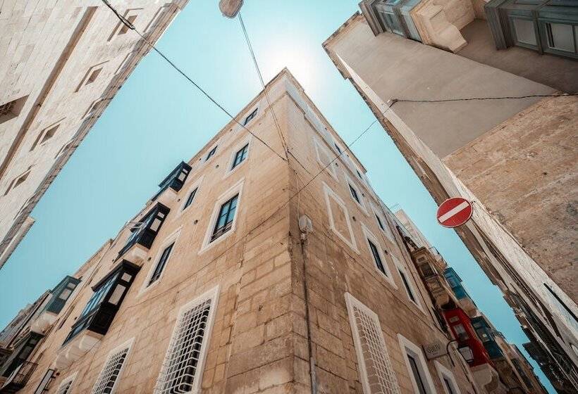 هتل The Barrister