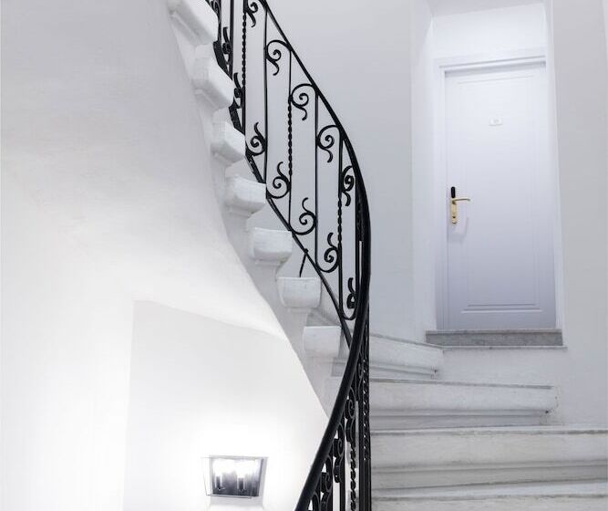 هتل The Barrister