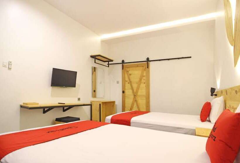 פנסיון Reddoorz Near Pojok Beteng Prawirotaman