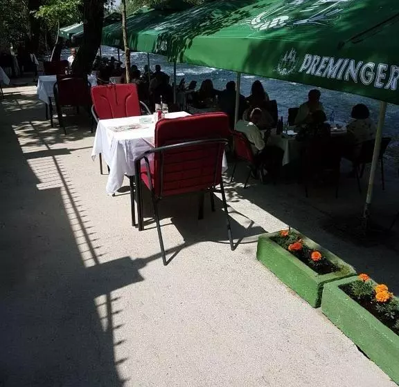 هاستل Villa Bunski Biser