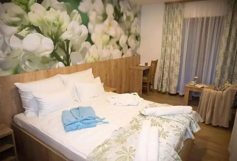 هاستل Villa Bunski Biser