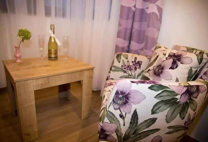 هاستل Villa Bunski Biser