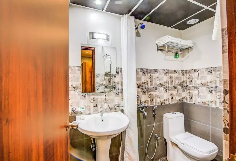 Fabhotel Prime Abion