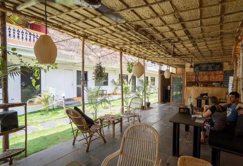 Hôtel Crystall Goa, Onyx Edition