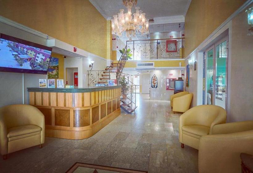 هتل Hector Suites & Beach