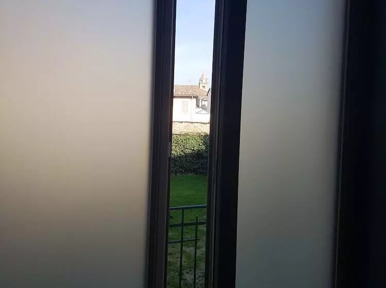 ペンション L'ortodellerose