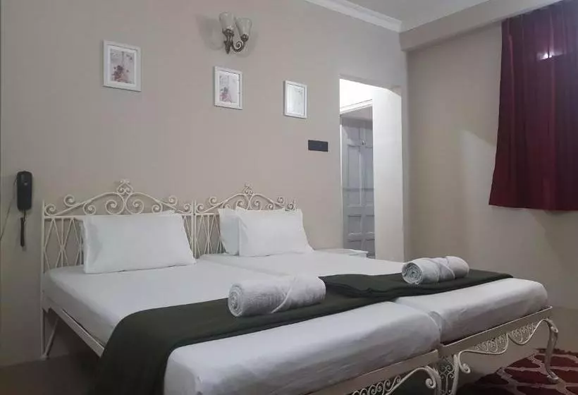 Rockski Boutique Bed & Breakfast