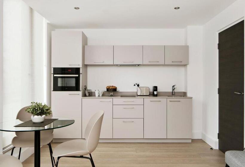 The Chronicle By Supercity Aparthotels