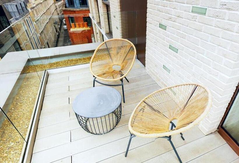 The Chronicle By Supercity Aparthotels