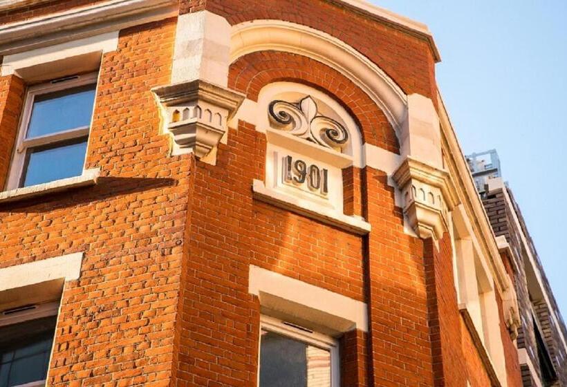 The Chronicle By Supercity Aparthotels