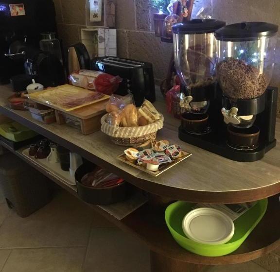 تختخواب و صبحانه Il Giardino Di Daphne