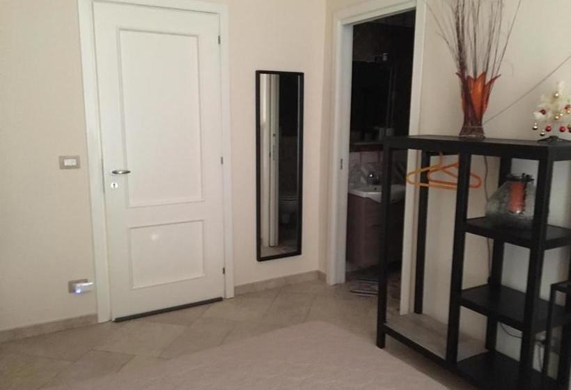 تختخواب و صبحانه Il Giardino Di Daphne