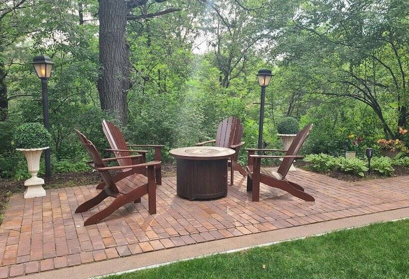 Bed and Breakfast Otter Creek Eau Claire Altoona