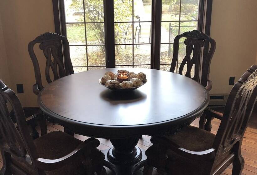 Bed and Breakfast Otter Creek Eau Claire Altoona