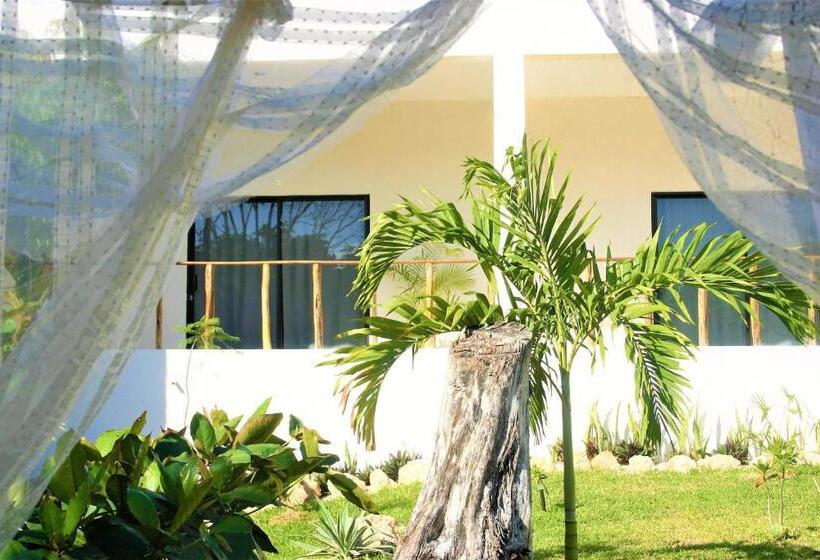 هتل Mayan Majesty Boutique