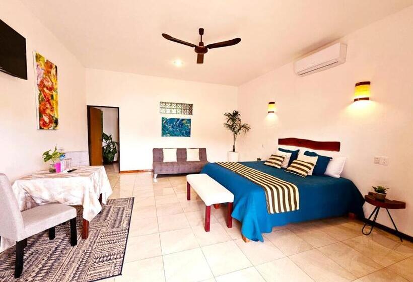 هتل Mayan Majesty Boutique