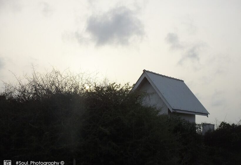 בית מלון כפרי Sands Kalpitiya By Gln