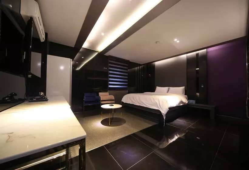 Hotel Yeogiuhtte Daegu Station