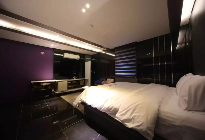 Hotel Yeogiuhtte Daegu Station