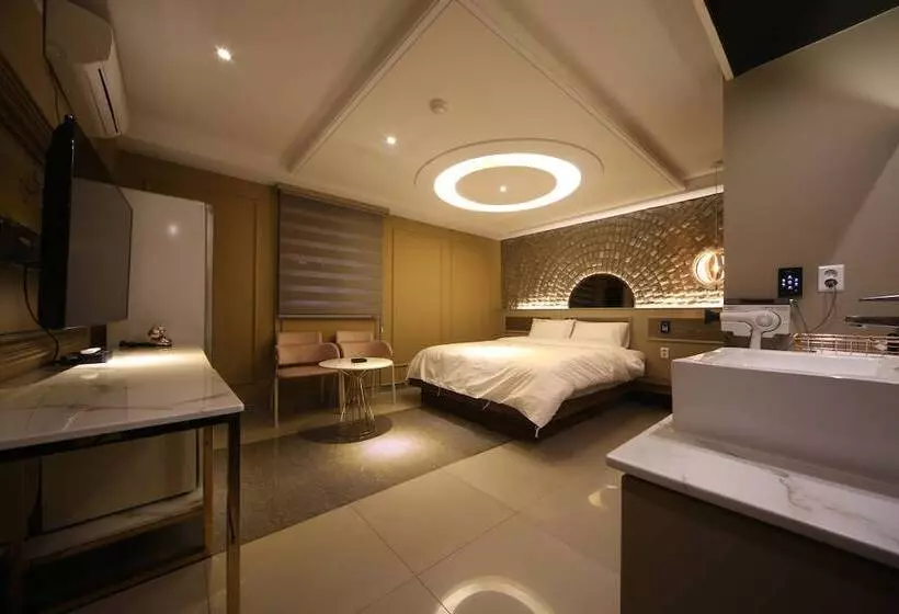 Hotel Yeogiuhtte Daegu Station