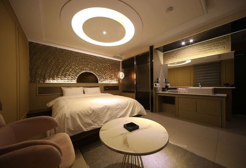 فندق Yeogiuhtte Daegu Station