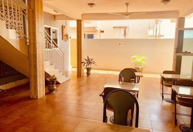 Majatalo Dafika Lodge