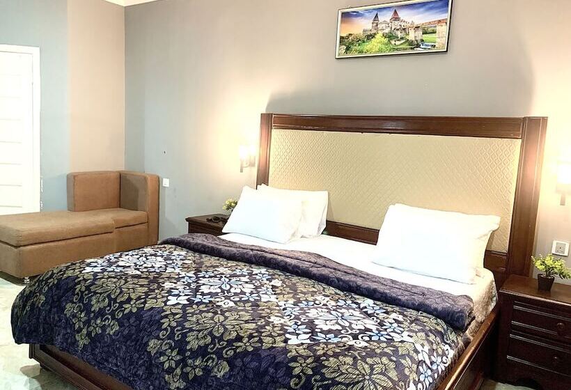 Пансион Dafika Lodge