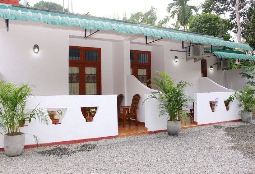 Pension (Hôtel basse catégorie) Hispaniola Inn