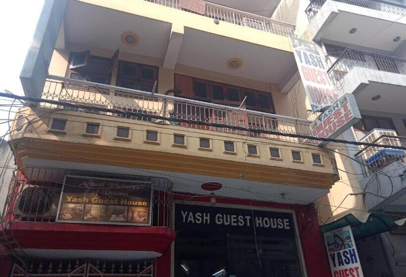 Pensjonat Yash Guest House 01 Minute Walk In Nizamuddin Railway Station