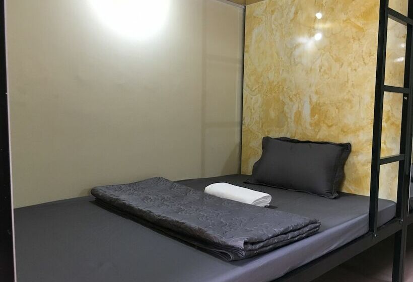 تختخواب و صبحانه Hao Tea Hostel