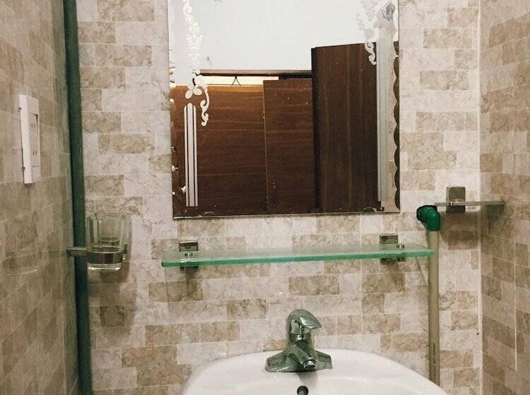 تختخواب و صبحانه Hao Tea Hostel